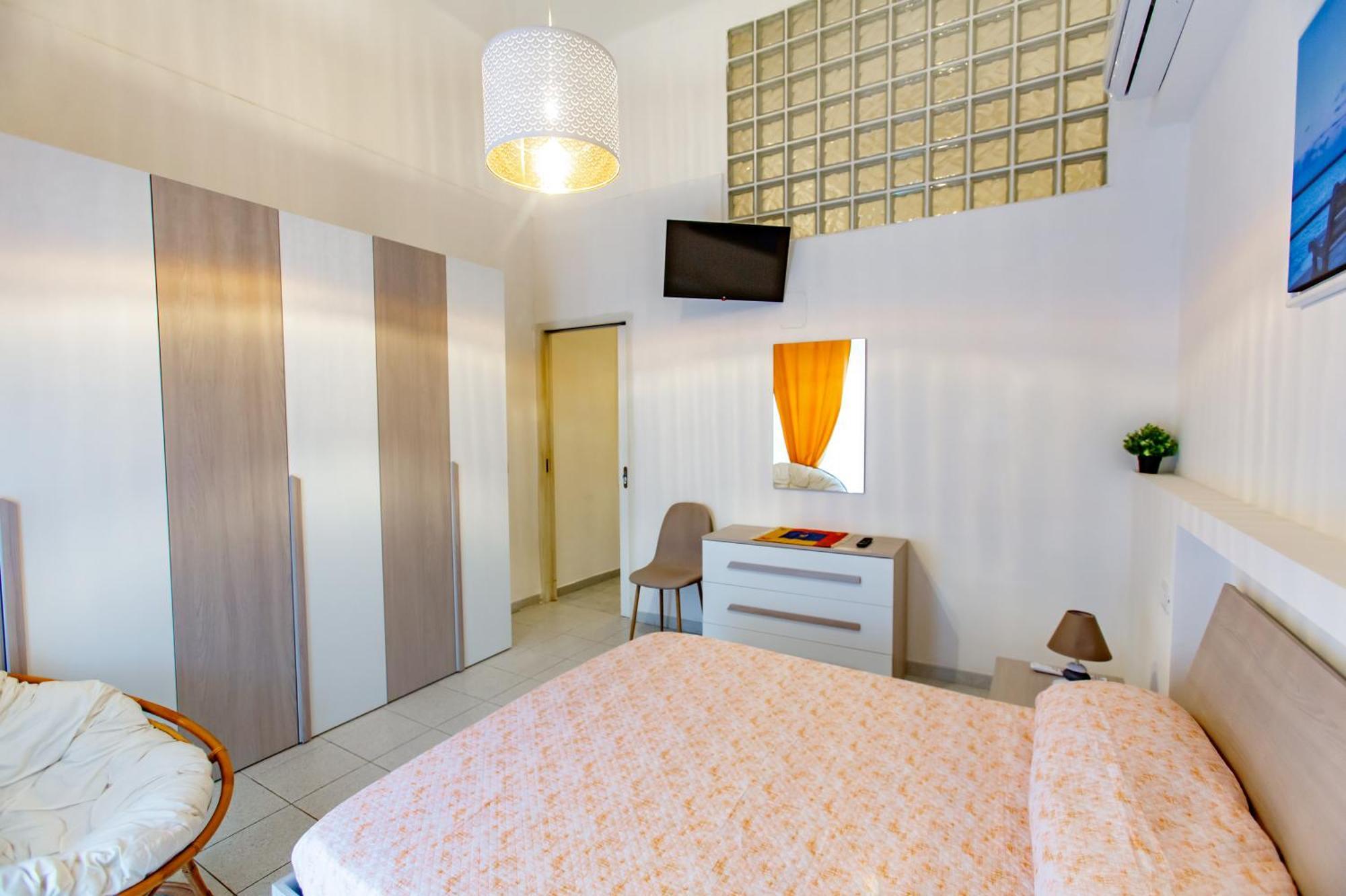 باري Antonella Home B&B الغرفة الصورة
